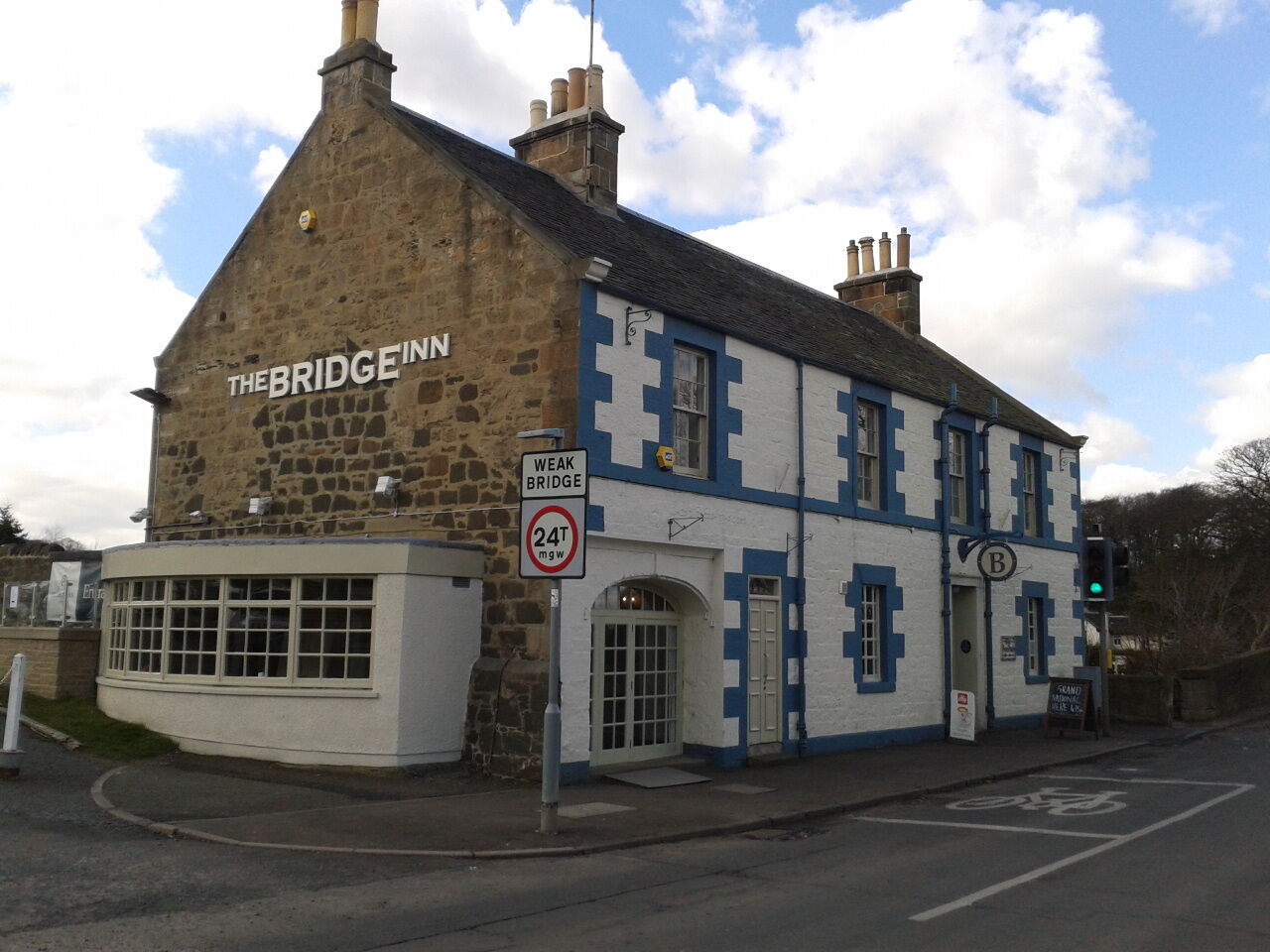 Ratho The Bridge Inn מראה חיצוני תמונה